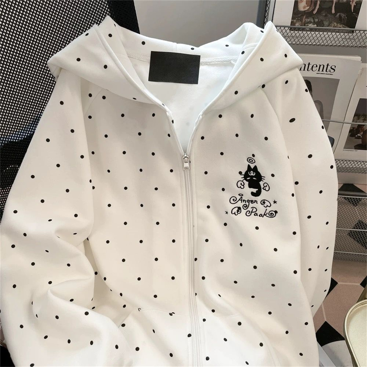 Embroidery Zip Up Hoodie - Cute Polka Dot Cat Embroidered Hoodie
