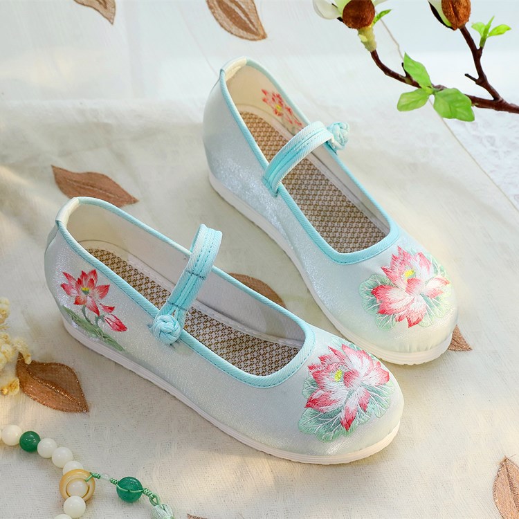 2026 Women's White & Green Lot - đánh giá và giá Embroidery Yes