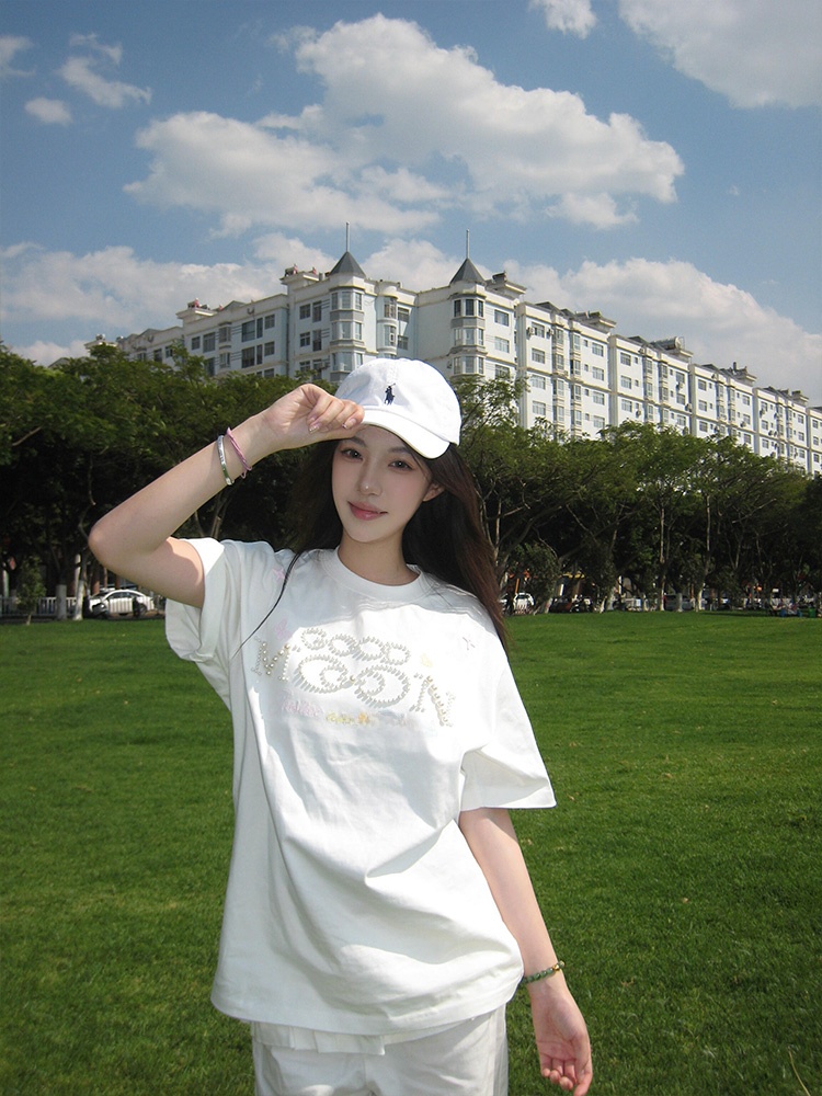 American High Street Style Sho - đánh giá và giá Embroidery Font Free